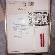 RARE 1976 Betty Ford Signed White House Letter and Envelope Anniversary