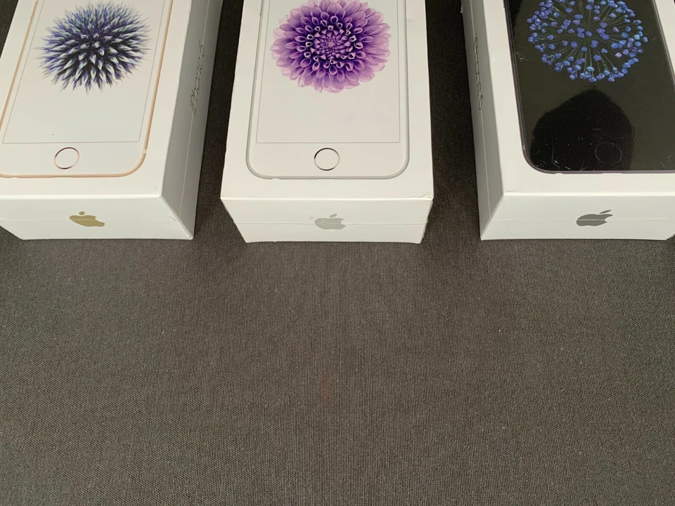 Apple iPhone 6 - 32GB - Gold A1549 (CDMA   GSM) Sprint or TracFone - Image 3 of 4