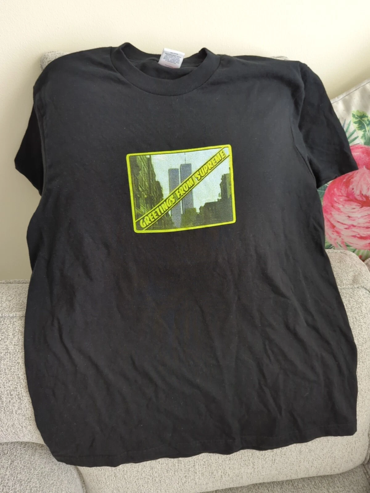 Tee shirt Supreme Greetings From NY SS19   NOIR taille L