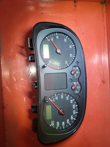VW Golf 4 Kombiinstrument VD0 1J0920805