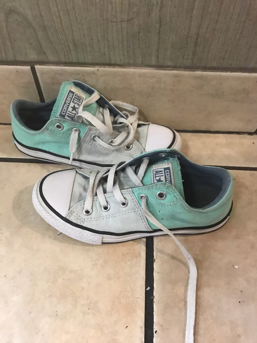 Young Girls Converse All Stars Size 1 eBay