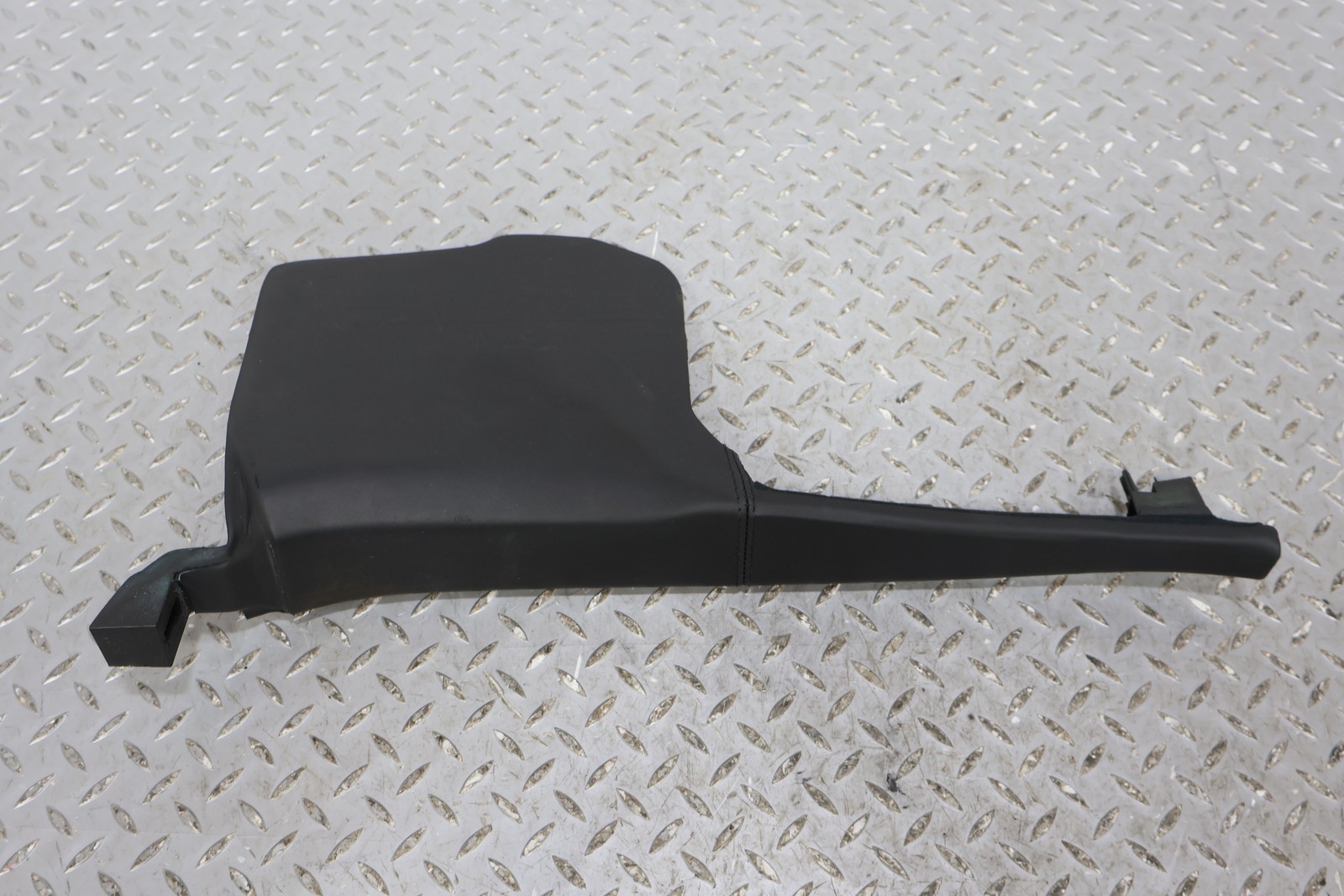 Bentley Flying Spur 2006-2012 Left, right Kick plates Pair Black