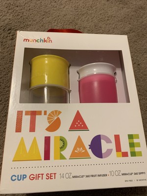New Munchkin 18+ Mo Kids IT S A MIRACLE Cup Gift Set 14 Oz Infuser + 10 Oz Sippy