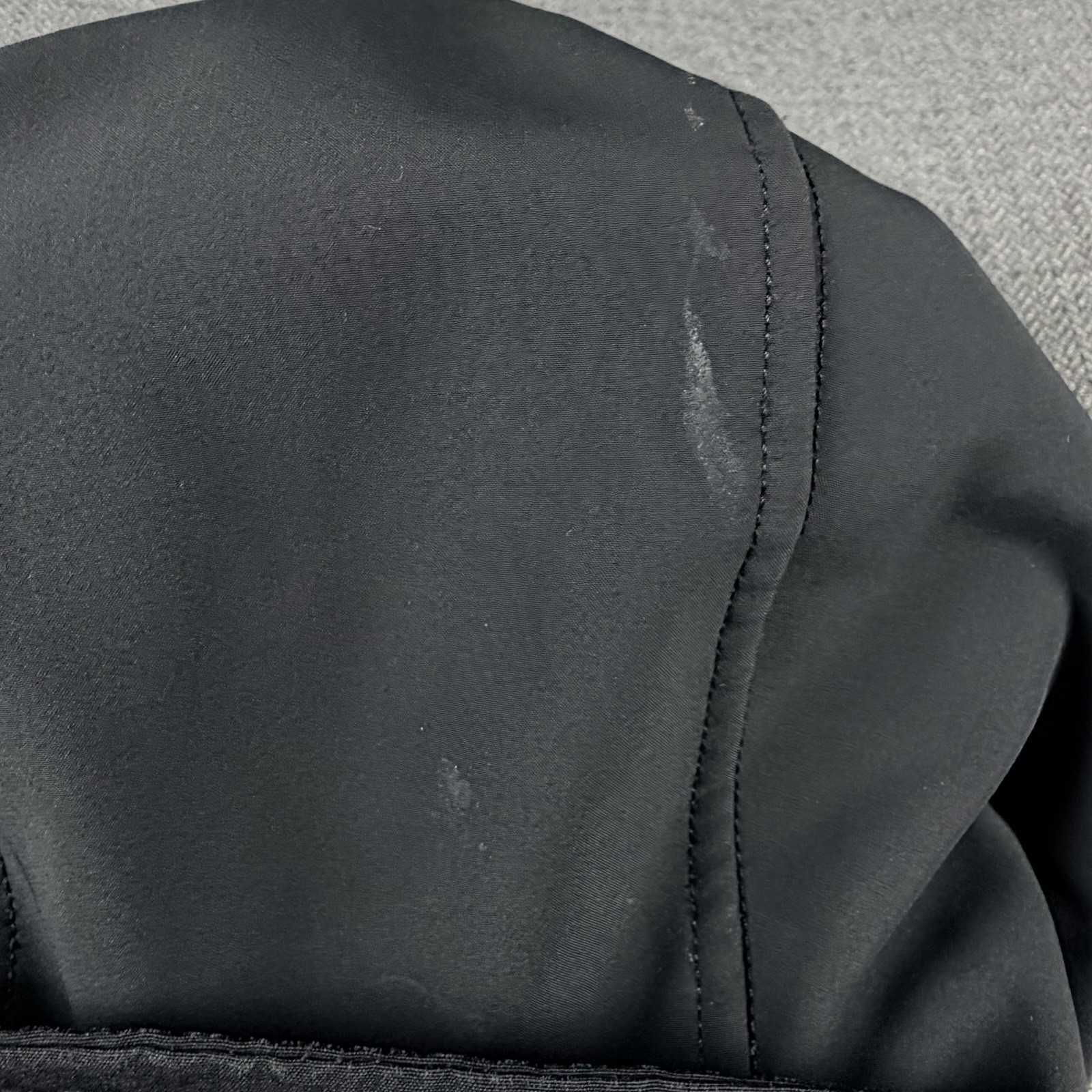 Canada Goose Burnett Jacket Black Men’s Medium M Hooded Down Parka Coat thumbnail 13