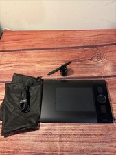Wacom Intuos 5 Touch PTH-650 Medium Pen Tablet W/ Accessories - WORKING