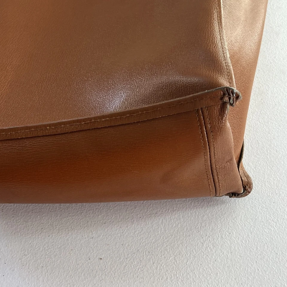 Bolso de Mano Vintage Lillian Vernon Cuero Marrón Doble Asa 12.5" Sin Forro Foto 4 de 4