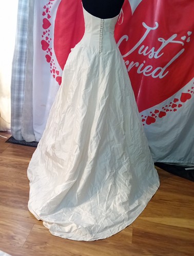 Wedding Dress size 10 ivory silk Alan Hannah, check measurements, F - Picture 5 of 6