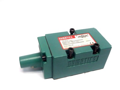 Numatics 555JJ73BO000000 Solenoid Valve 150 PSIG Max Pressure, Missing 1 Pilot