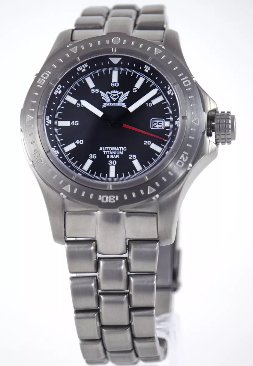 Titan top aviator watch
