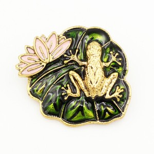 Authentic Small 'Frog On The Lotus Leaf' Lotus Brooch Gold Plated Dark Green Enamel Pin