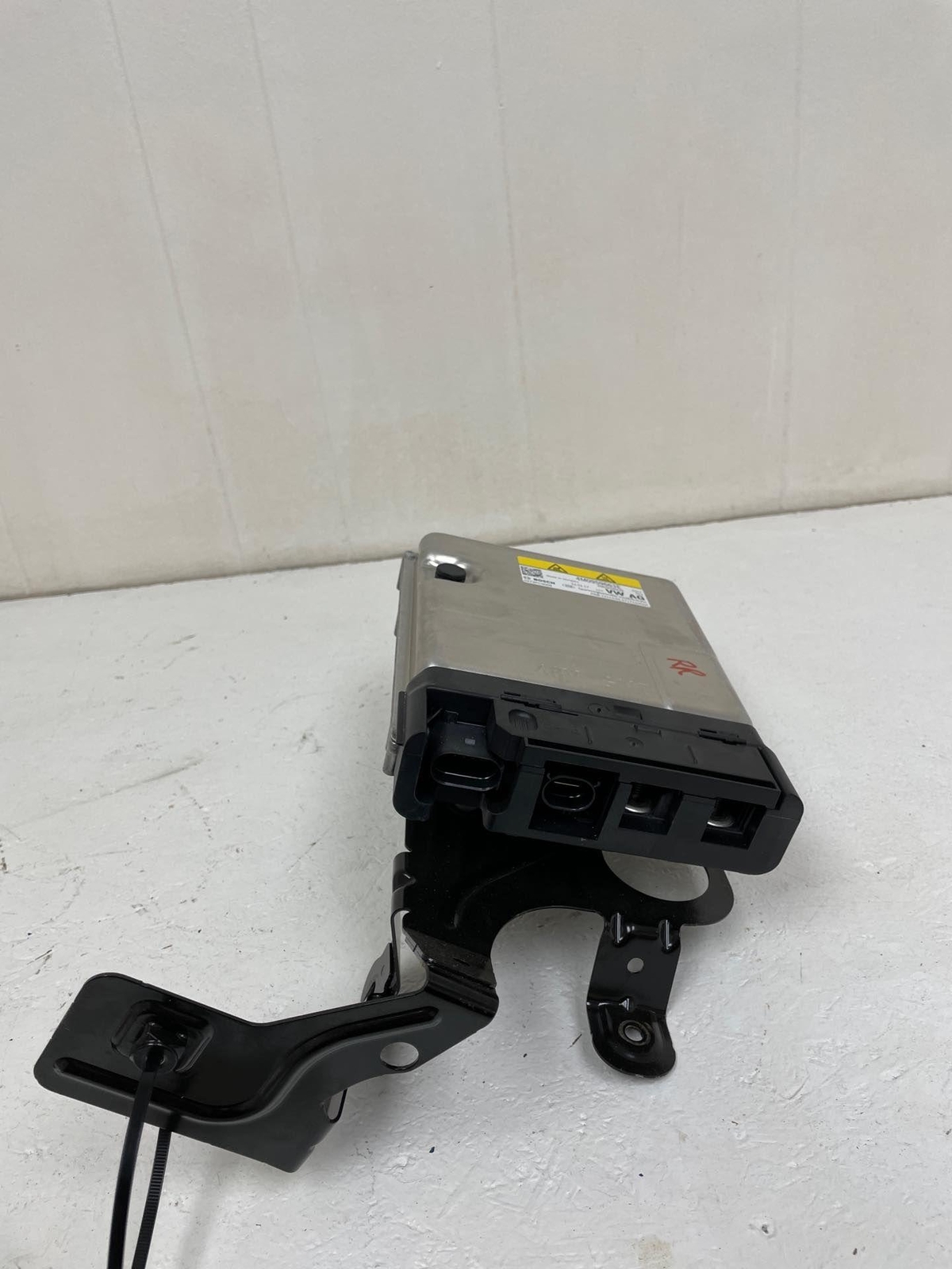 2016-2020 BENTLEY BENTAYGA VOLTAGE TRANSFORMER CONVERTER CONTROL MODULE *28K*