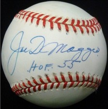 Joe Dimaggio Signed Baseball PSA/DNA certified P14303
