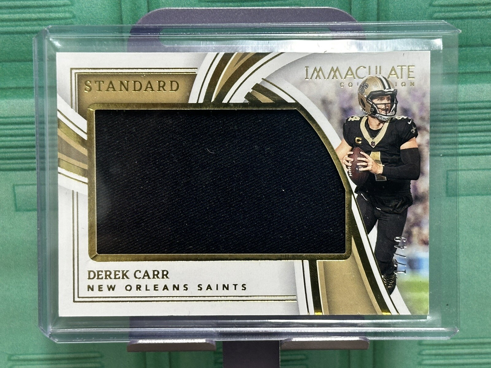 Derek Carr 2023 Panini Immaculate Collection Standard Patch 46/49 -Saints