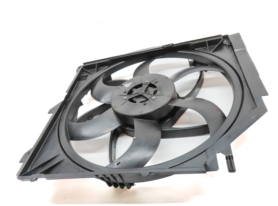 2003-2008 BMW Z4 (E85) RADIATOR ELECTRIC COOLING FAN w/ SHROUD (400 WATT) - Image 2 of 4