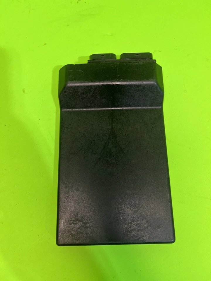 Yamaha YZF-R1 2007-2008 ECU mudule de computadora usado fabricante original excelente estado flash y sintonización Foto 2 de 3