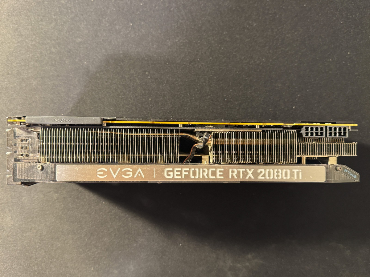 グラフィックボード・グラボ・ビデオカード EVGA GeForce RTX 2080 Ti FTW3 ULTRA Amazon.com: EVGA GeForce RTX 2080 Ti FTW3 Ultra Hybrid
