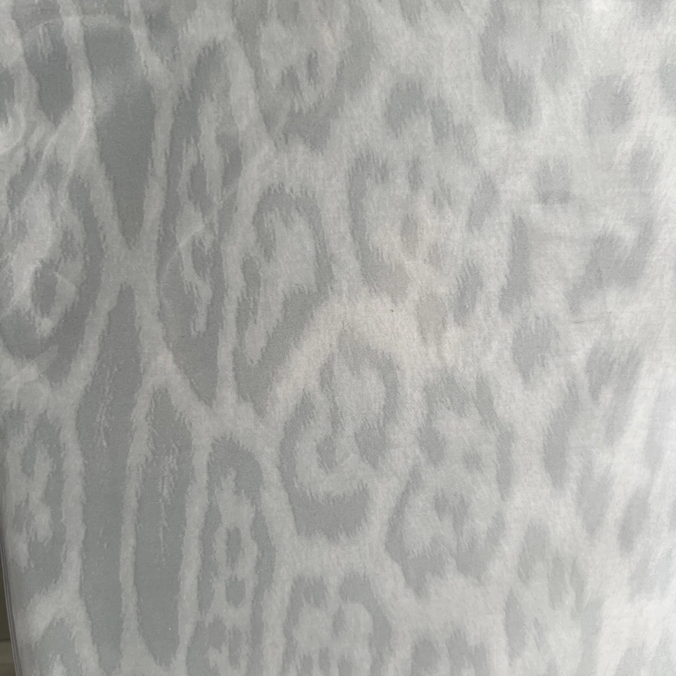 Juego de funda nórdica Roberto Cavalli QUEEN gris claro estampado de leopardo ropa de cama de lujo Foto 3 de 4