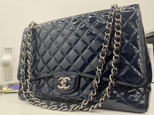 CHANEL Classic Flap Bag Medium Blue Leather
