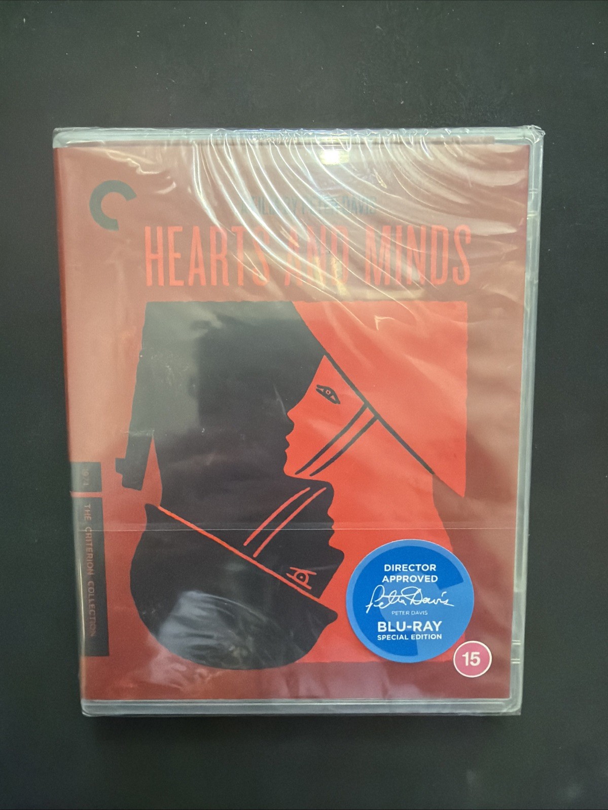 Hearts and Minds - The Criterion Collection (Blu-ray) **NEW**