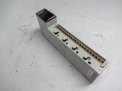 Schneider Electric 140aco02000 Analog Output Module