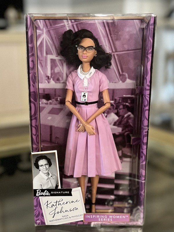 Barbie Signature  KATHERINE JOHNSON  2017 Inspiring  Women Series Doll NEW!