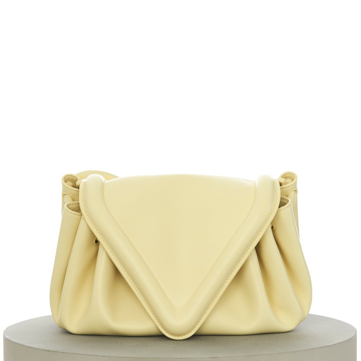 BOTTEGA VENETA 2700$ BEAK Medium Crossbody Bag - Ice Cream Yellow