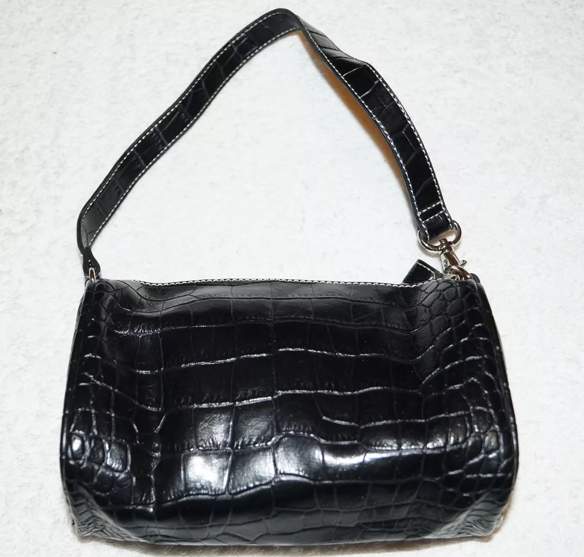 Tommy hilfiger black store leather bag