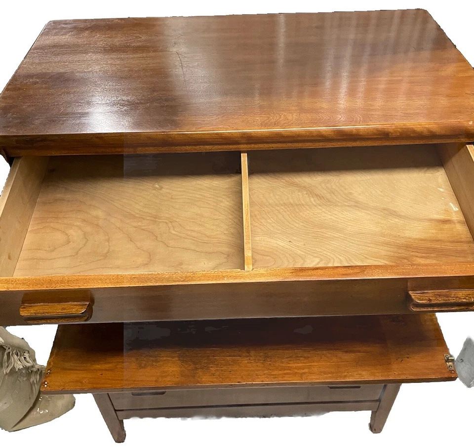 Cómoda moderna de arce de mediados de siglo/recepción abatible con 3 cajones de cola de milano 30x45x19 Foto 4 de 4