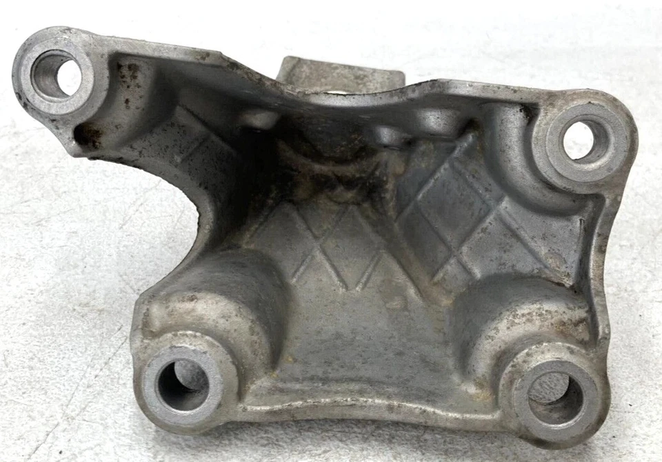 05-11 Audi A6 Quattro Pasajero Derecho Motor Soporte de Montaje OEM 4F0199308N Foto 3 de 4