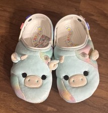 Unisex Crocs Squishmallows Caedia The Cow Classic Clogs M4/W6 New With Tags