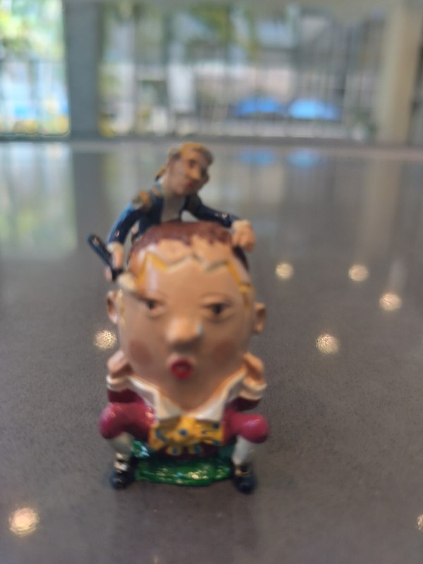 Mini Maria Humpty Dumpty metal miniature