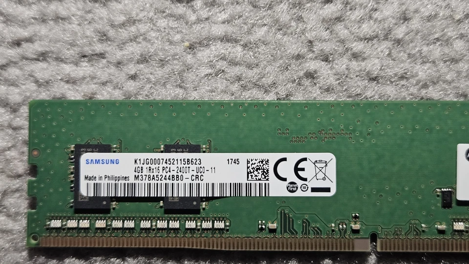 SAMSUNG 4GB DDR4 PC4-19200, 2400MHZ, 288 PIN Desktop RAM Memory Module. - Image 2 of 2