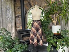 Vintage 1970s Brown and Tan Wool Plaid Full Skirt
