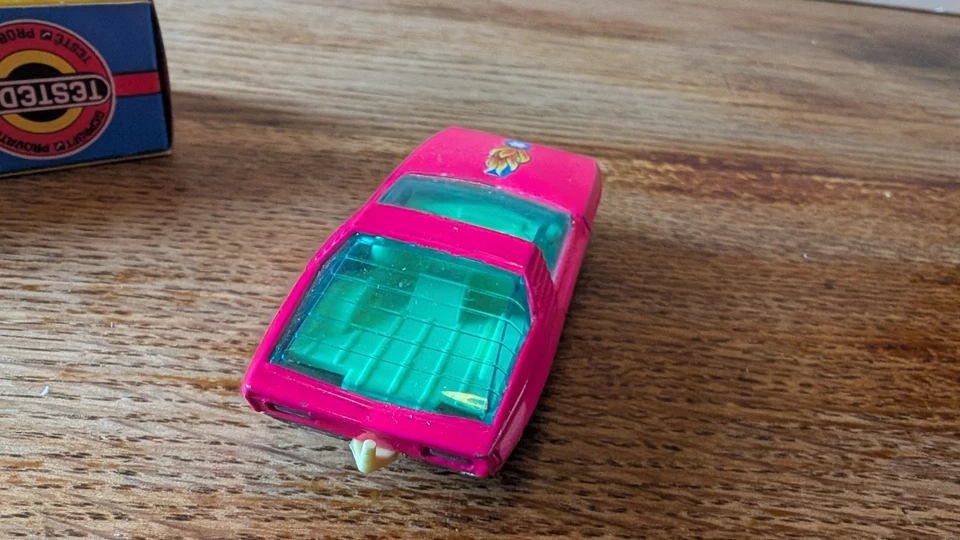 MATCHBOX SUPERFAST GUILDMAN 1 ROSE 1/64 N° 40 - Photo 4/4