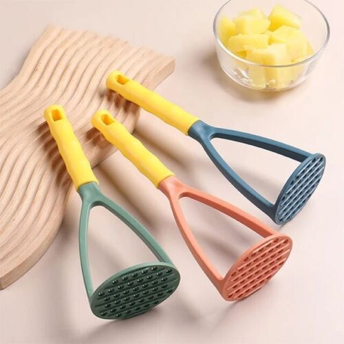 1pc PP Pressed Potato Masher Ricer Puree Juice Maker Pusher Smooth Mashed Potato - Picture 1 of 8