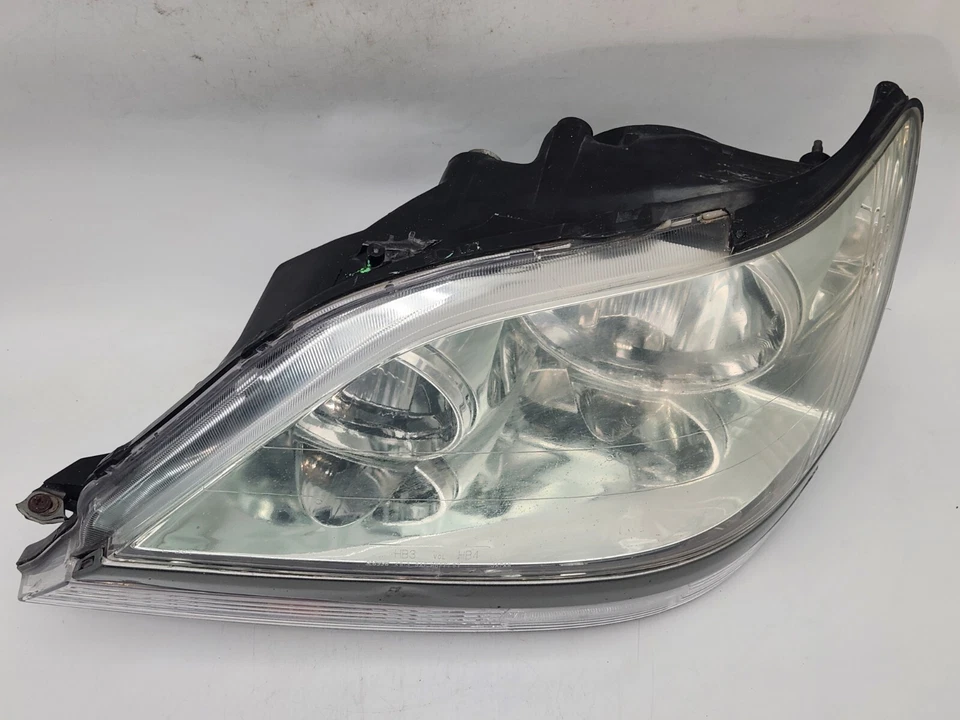 2001-2003 Lexus RX300 Headlight Left/Driver Side Halogen OEM - Image 2 of 4