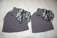 Boys LOT OF 2 Winter GRAY BEANIE HAT CAMOUFLAGE GLOVES Stocking Cap ONE SIZE