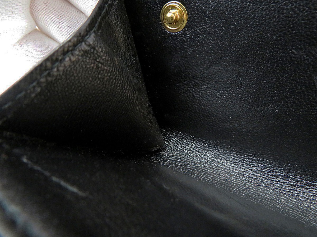 Authentic PRADA Black Leather and Key Ring Key Holder Case Authentic PRADA Black Leather and Key Ring Key Holder Case