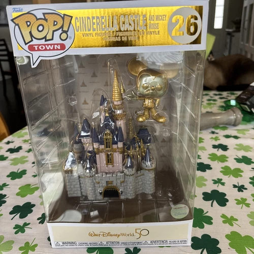 Funko POP! Town: Disney Cinderella Castle and Mickey Mouse Gold Disney Exclusive