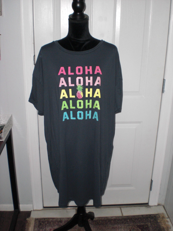 SECRET TREASURES Size L-XL  Charcoal Color w/ Colorful Alohas Preowned Nightgown