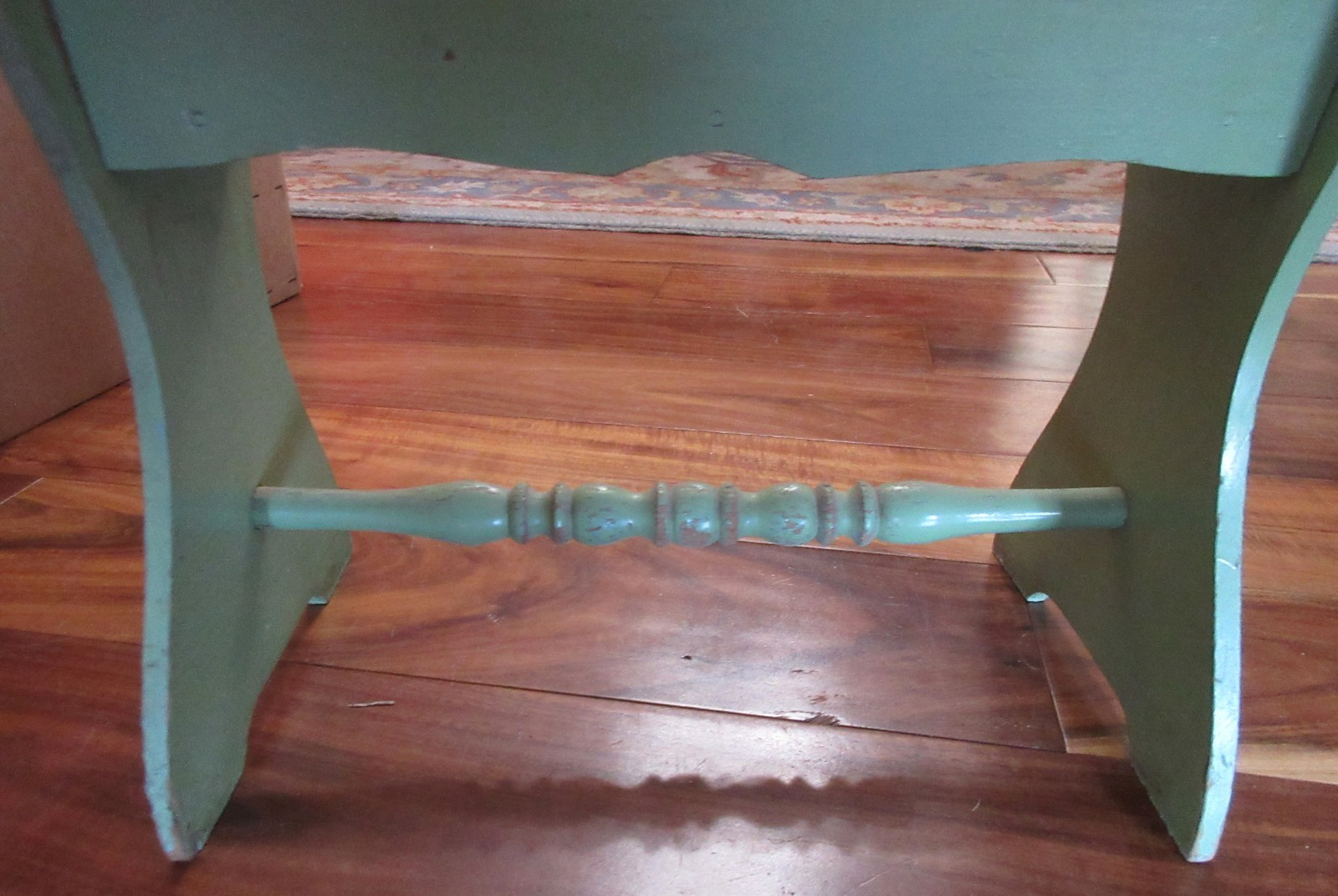 Vintage STANDING SEWING BOX Wooden Pale Green PINK FLORAL DECAL Sliding Tray 18"