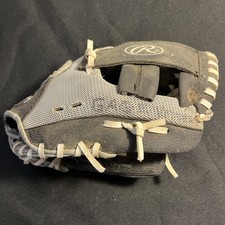 RAWLINGS PL90BSM Black/Silver Players Series 9" T-ball Glove RHT  Please Read 