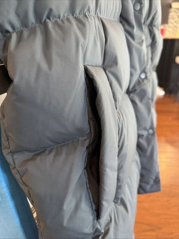 Женский пуховик Lululemon For It All жилет серый размер 12 карманов на молнии с капюшоном - Изображение 2 из 4