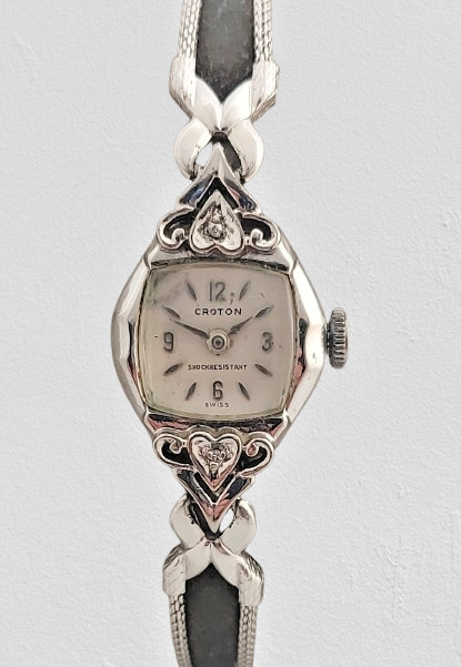 Ladies Croton Vintage Manual Wind Watch Swiss Made for Parts or Restoration