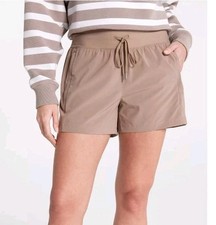 Women's CALIA By Carrie Underwood Truelight Effortless MidRise Shorts 4" Inseam