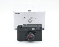 Fujifilm X-HF1 (X half) schwarz Retoure NUR 7...