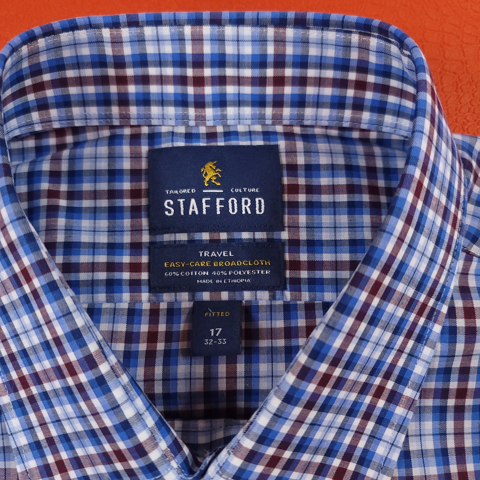 NWT Stafford Men's Travel Fitted Button-Up Shirt Blue Plaid Size 17-32/33