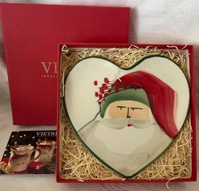 Retired - Vietri OLD ST NICK 7" Heart Canapé Plate / Dish - New in box