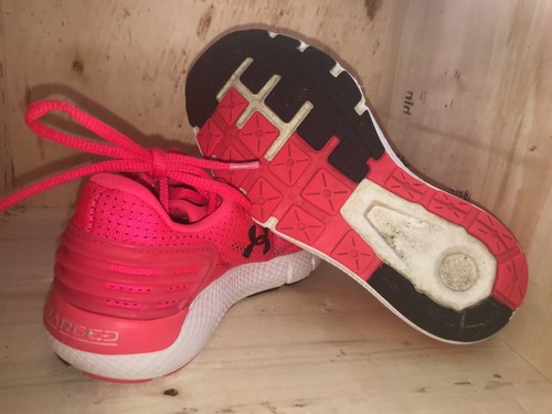 Under Armour UA Charged Rogue Gym Fitness Running Sneakers Shoes Kids Size 4Y - Picture 10 of 15