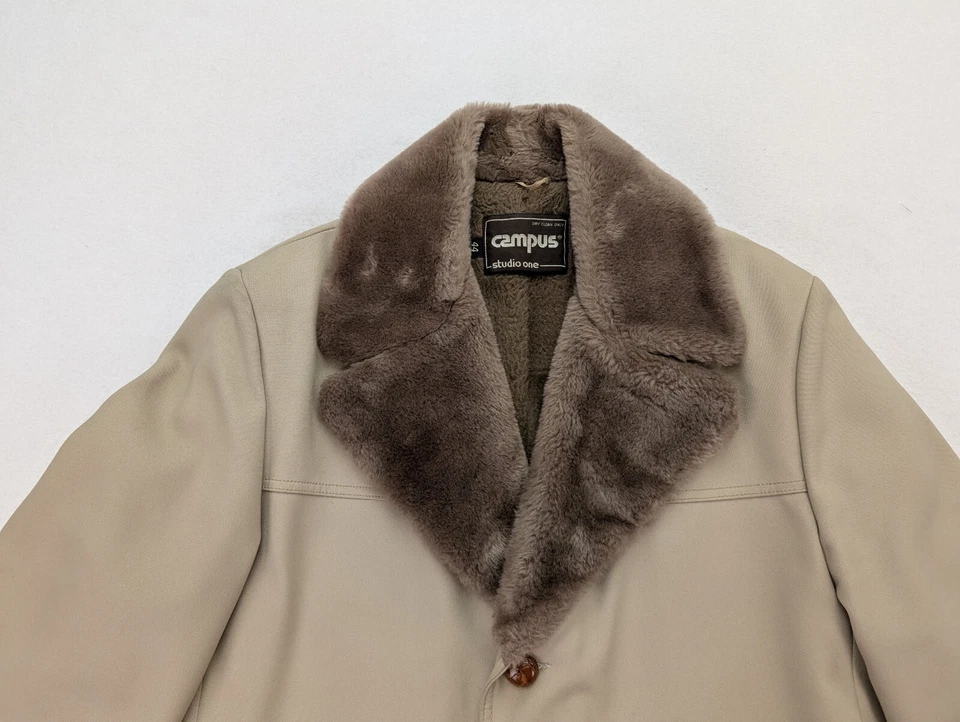 Vintage 60s 70s Men's Winter Coat Campus Studio One Faux Fur Lined Size 44 - Image 3 of 4